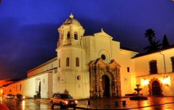 Cinco iglesias en Popayán para conocer por su magnífica arquitectura e  historia.