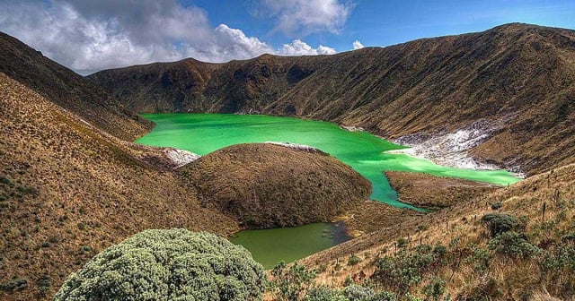 Cómo llegar a la Laguna Verde del Volcán Azufral en Nariño