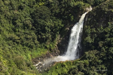 Descubre cómo llegar al Salto del Buey en La Ceja, Antioquia