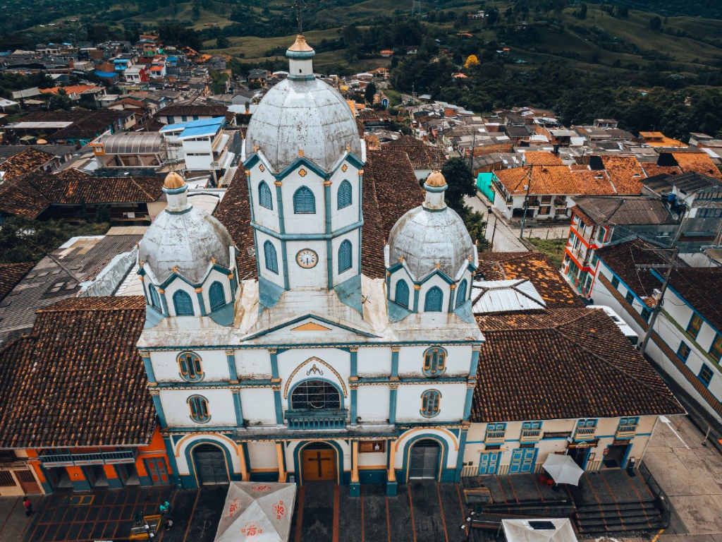 Pasadía Valle del Cócora, Salento y Filandia