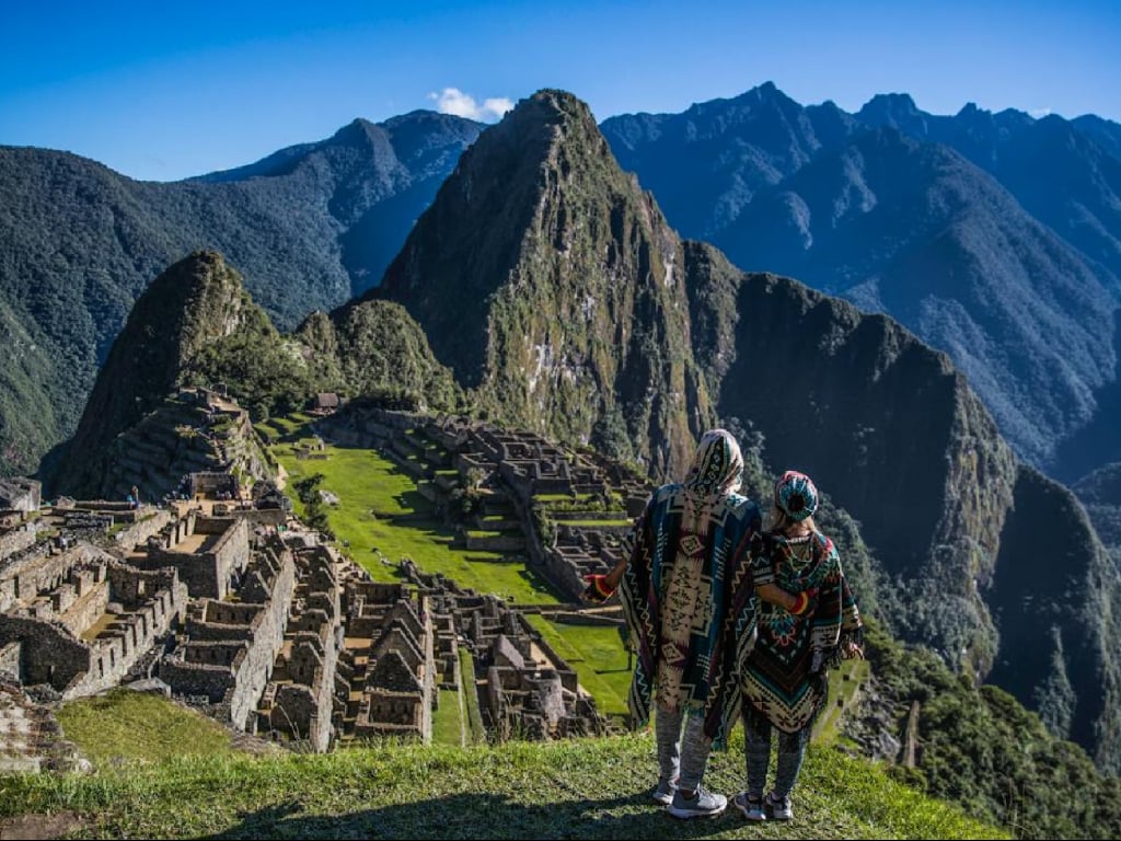 Perú Mágico: Aventura Andina de 7 Días